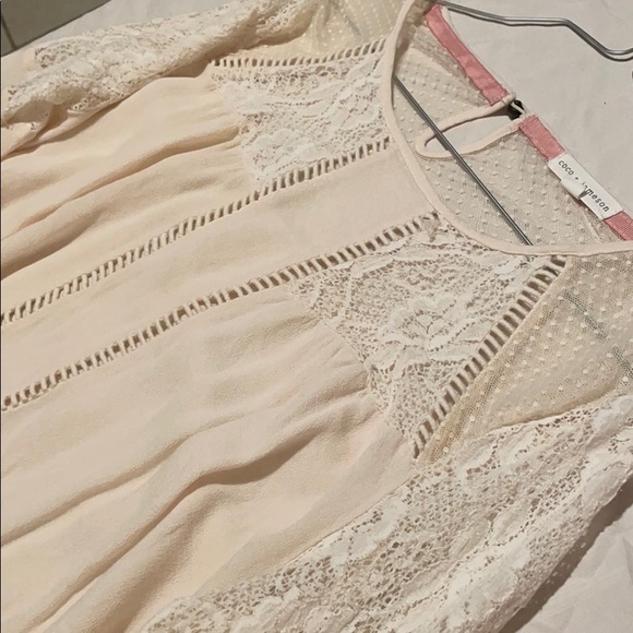 Long sleeved cream blouse - Picture 2 of 4